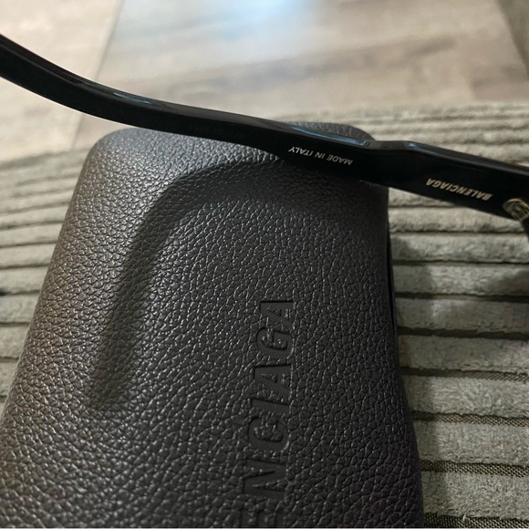 LIKE NEW💜RARE💜BALENCIAGA MIRRORED SUNGLASSES - Picture 11 of 15